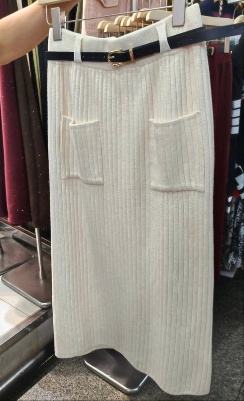 Ladies Heavy Knitted Pocket skirts with Belt
